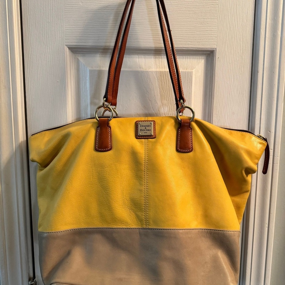 Pre-loved Dooney & Bourke Yellow and Tan Tote